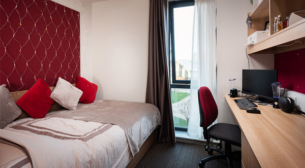An ensuite room in Constantine College